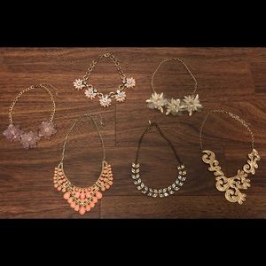 Statement Necklace Bundle! (6 Necklaces)